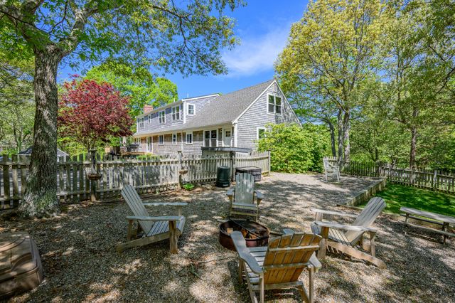 284 Bragg's Lane, Barnstable, MA 02630