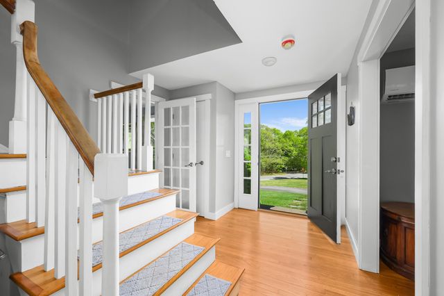 284 Bragg's Lane, Barnstable, MA 02630