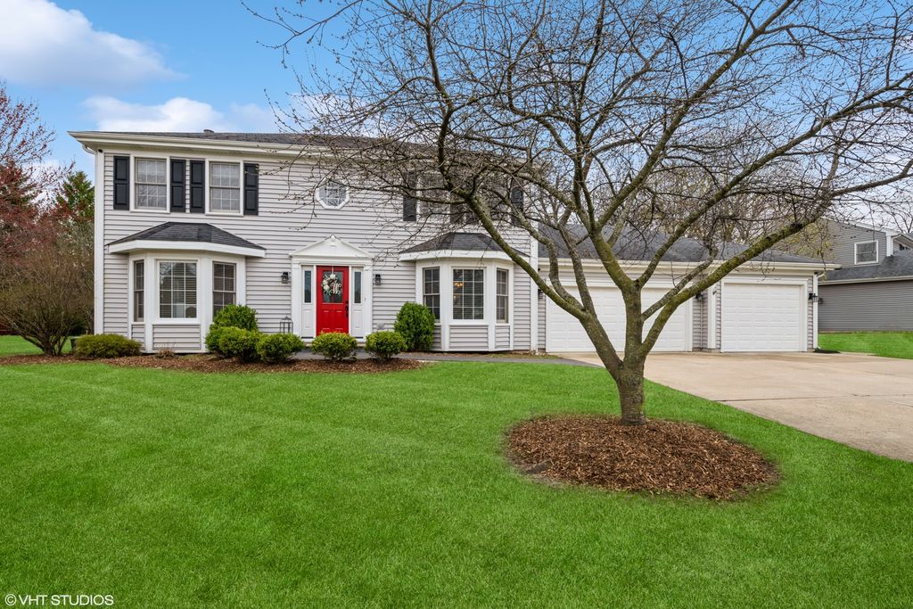 6695 Foxworth Lane, Gurnee, IL 60031