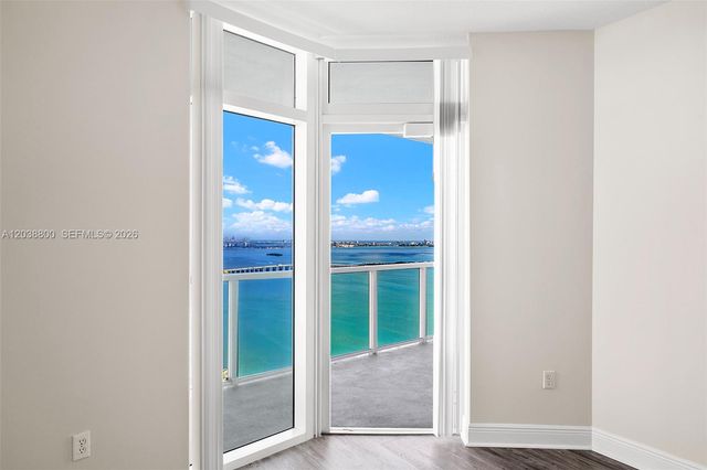 1900 N Bayshore Dr 4504, Miami, FL 33132