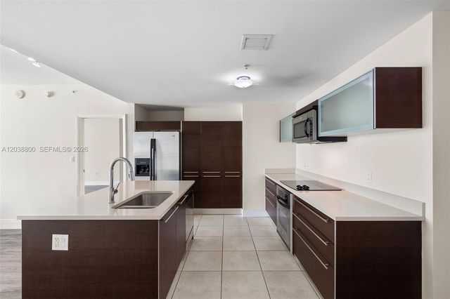1900 N Bayshore Dr 4504, Miami, FL 33132