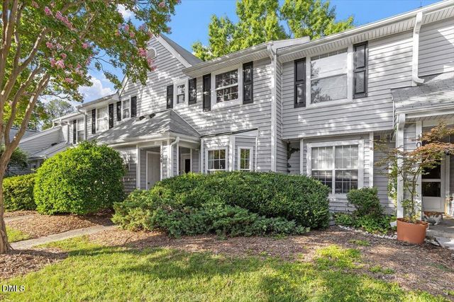 104 Sir Richard Lane, Chapel Hill, NC 27517