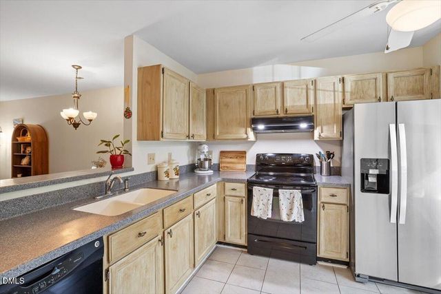 104 Sir Richard Lane, Chapel Hill, NC 27517
