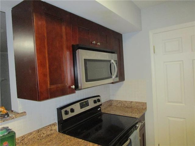 4003 Wingate Way, Sandy Springs, GA 30350