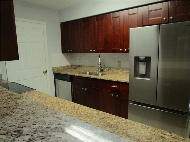 4003 Wingate Way, Sandy Springs, GA 30350