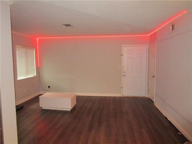 4003 Wingate Way, Sandy Springs, GA 30350