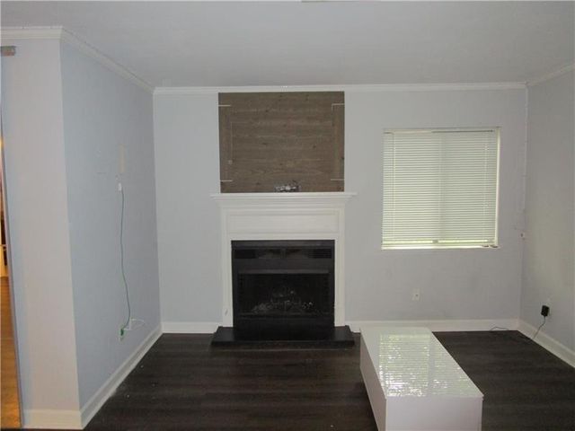 4003 Wingate Way, Sandy Springs, GA 30350