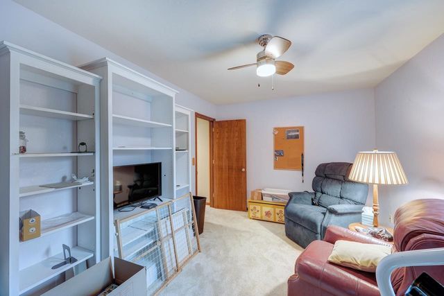 3103 Cabrillo Dr, Winfield, KS 67156