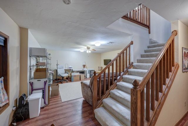 3103 Cabrillo Dr, Winfield, KS 67156