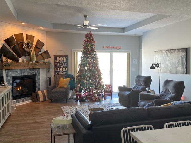 621 Sawgrass None, Norwalk, IA 50211