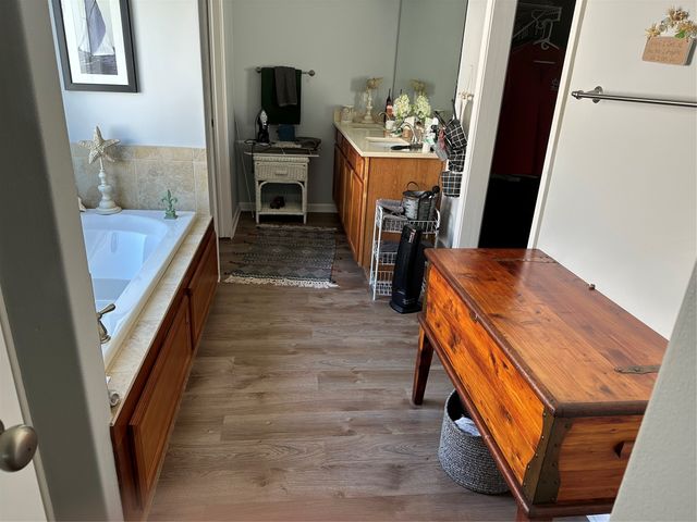 621 Sawgrass None, Norwalk, IA 50211