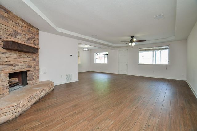 3722 Brier Gardens Drive, Houston, TX 77082