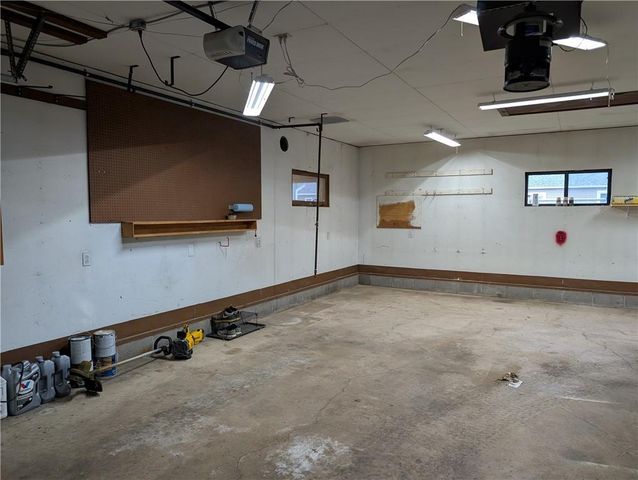 612 W Eau Claire Street, Rice Lake, WI 54868