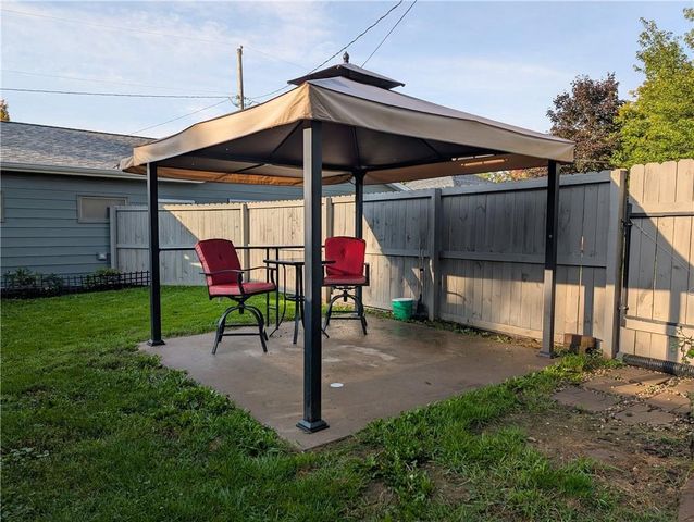 612 W Eau Claire Street, Rice Lake, WI 54868