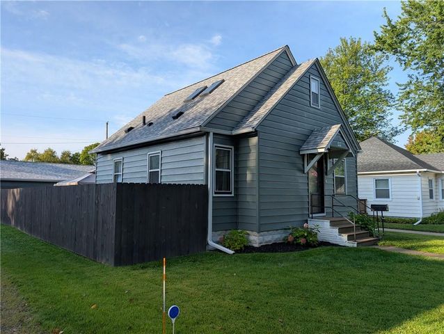 612 W Eau Claire Street, Rice Lake, WI 54868