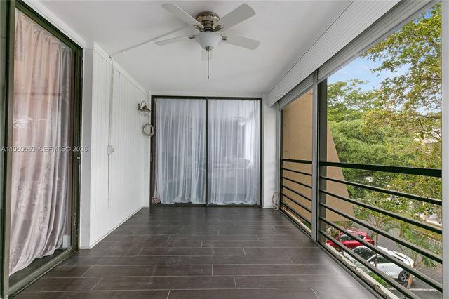 20291 NE 30th Ave PH-10, Aventura, FL 33180