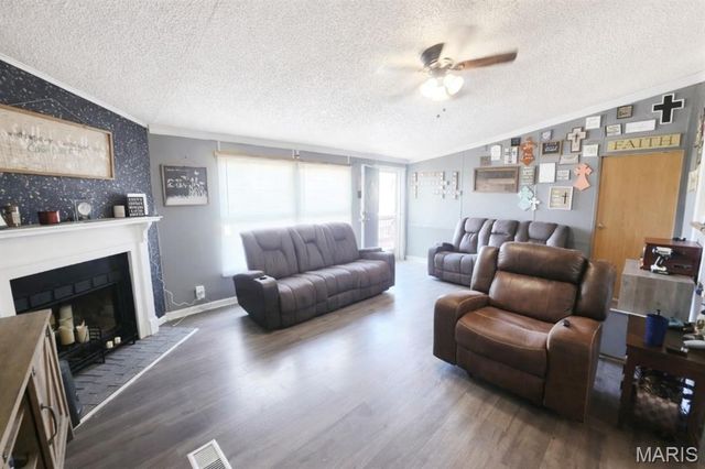 105 Mobile Manor Drive, Troy, MO 63379
