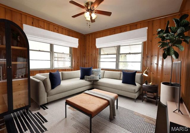 5642 Wilson Avenue, St Louis, MO 63110