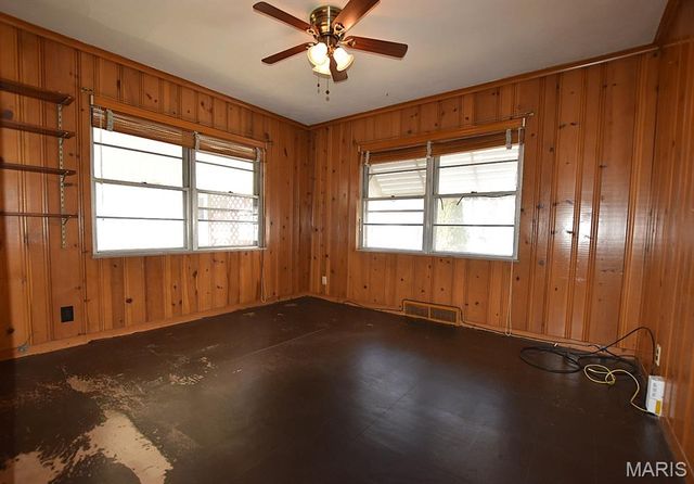 5642 Wilson Avenue, St Louis, MO 63110