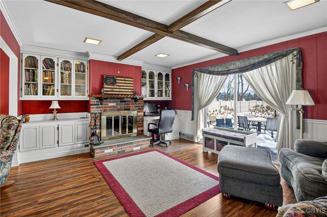 8311 Greenview Dr, Rome, NY 13440