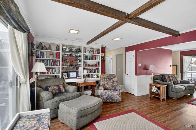 8311 Greenview Dr, Rome, NY 13440