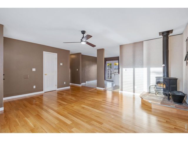 2912 Lochlomond Dr, Laporte, CO 80535