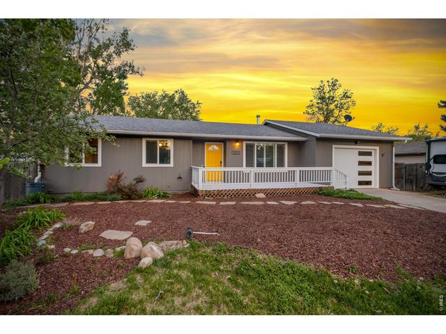 2912 Lochlomond Dr, Laporte, CO 80535