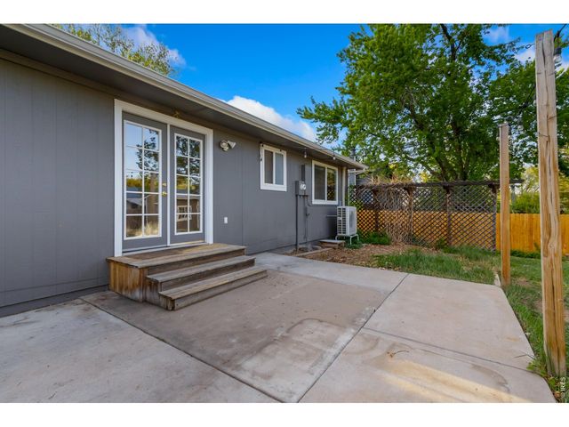 2912 Lochlomond Dr, Laporte, CO 80535