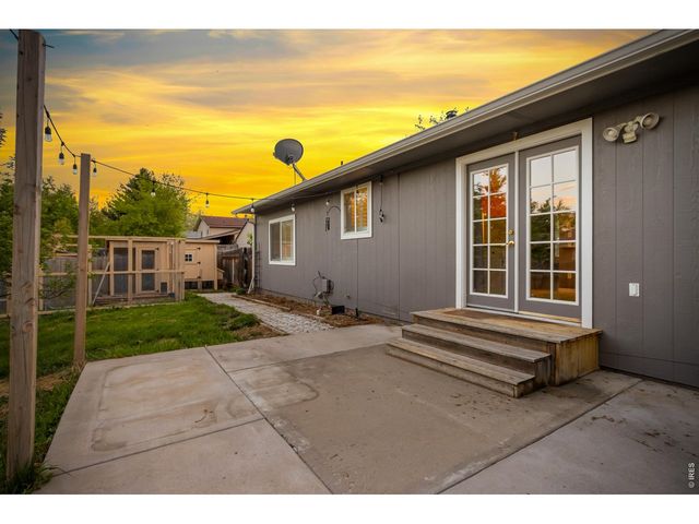 2912 Lochlomond Dr, Laporte, CO 80535