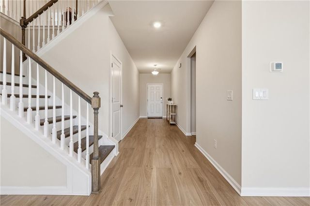 8820 Shipton Circle, Ball Ground, GA 30107
