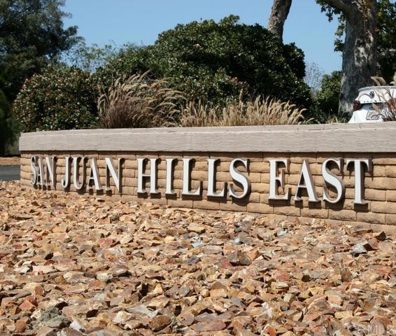 27541 Avenida Larga, San Juan Capistrano, CA 92675