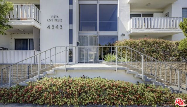 4343 Finley Avenue 2, Los Angeles, CA 90027