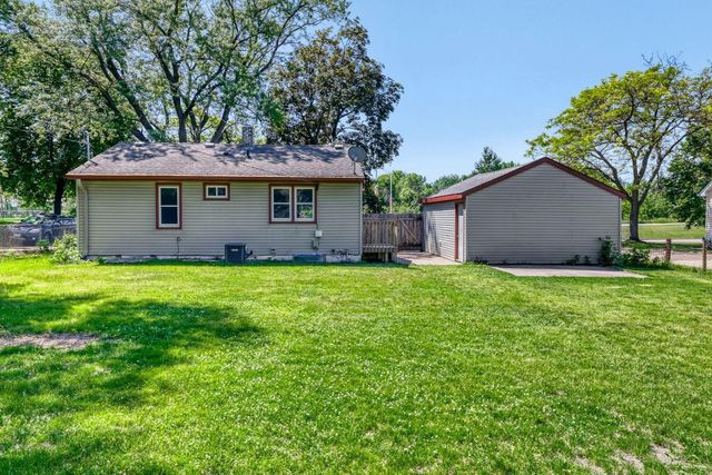 2097 Pinewood Drive, Mounds View, MN 55112