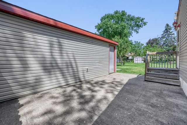 2097 Pinewood Drive, Mounds View, MN 55112