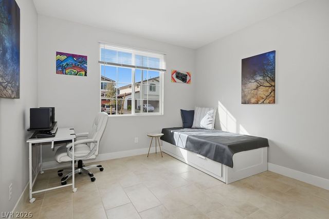 1914 MOLLY BROOK Drive, North Las Vegas, NV 89084