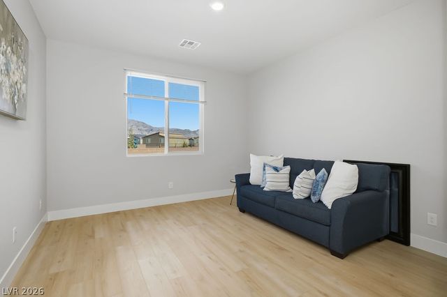 1914 MOLLY BROOK Drive, North Las Vegas, NV 89084