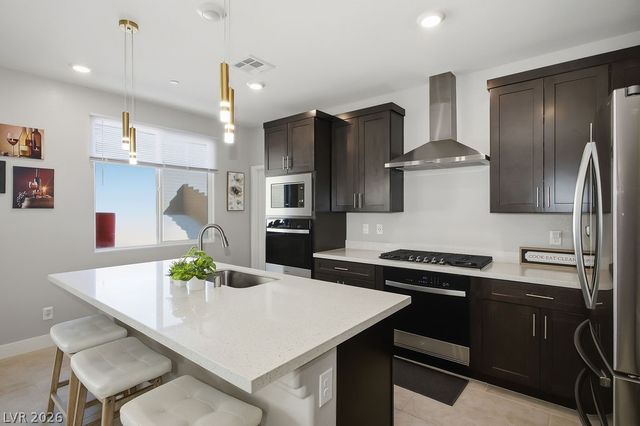 1914 MOLLY BROOK Drive, North Las Vegas, NV 89084