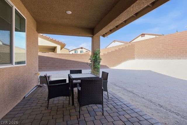 1914 MOLLY BROOK Drive, North Las Vegas, NV 89084