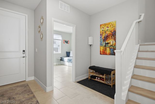 1914 MOLLY BROOK Drive, North Las Vegas, NV 89084