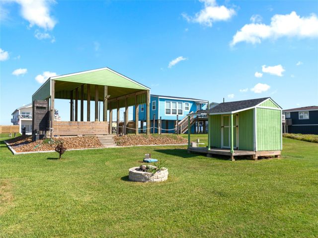 2286 County Road 230, Sargent, TX 77414