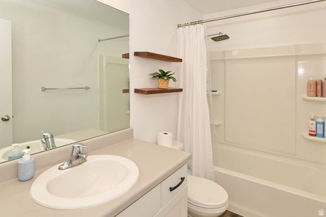 498 S PEGUSUS WAY, Saratoga Springs, UT 84045