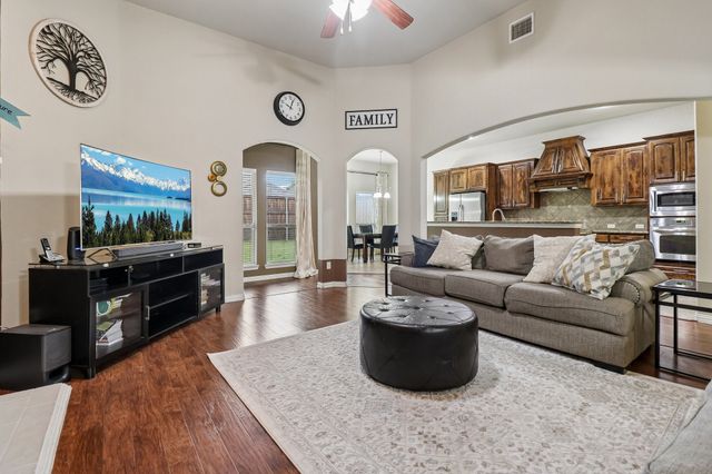 1308 Shady Bend Drive, Mckinney, TX 75071