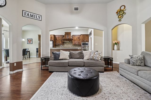 1308 Shady Bend Drive, Mckinney, TX 75071