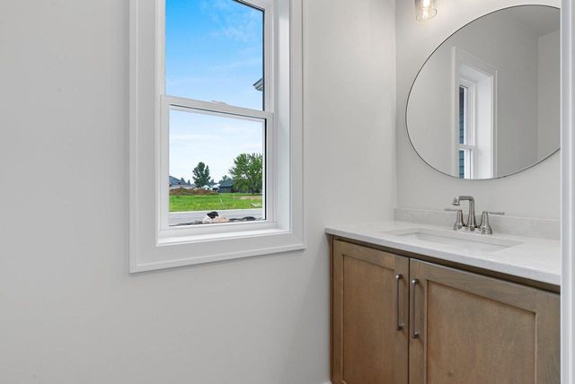 3566 W HANK AVENUE, De Pere, WI 54115