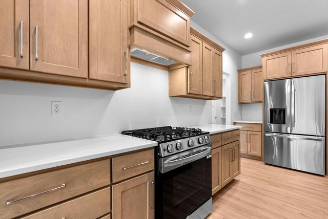3566 W HANK AVENUE, De Pere, WI 54115