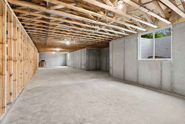 3566 W HANK AVENUE, De Pere, WI 54115