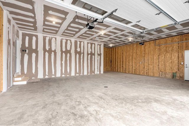 3566 W HANK AVENUE, De Pere, WI 54115