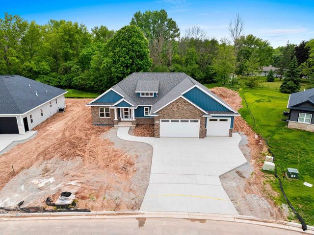 3566 W HANK AVENUE, De Pere, WI 54115