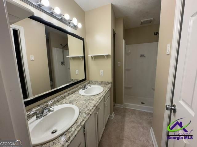 112 Barbara Drive, Warner Robins, GA 31093