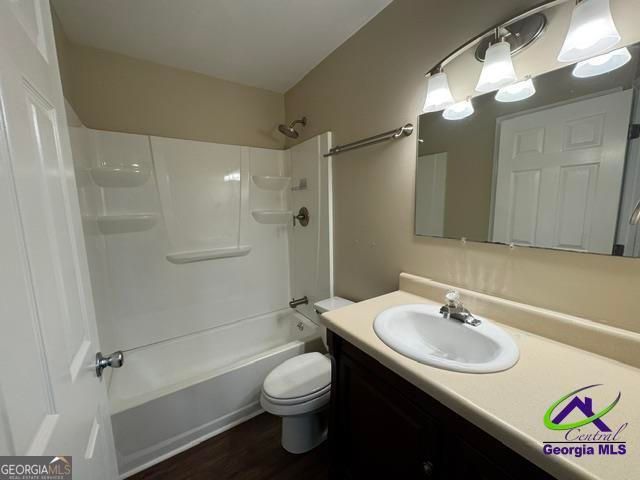 112 Barbara Drive, Warner Robins, GA 31093